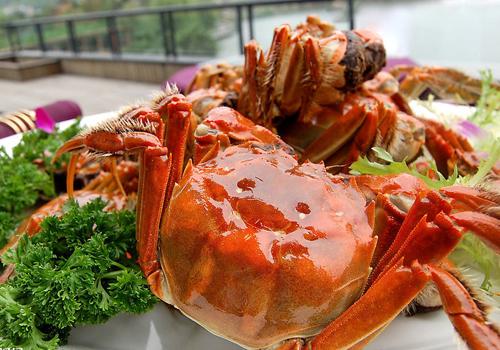 今年首批出口马来西亚的大闸蟹，来自常德这个县